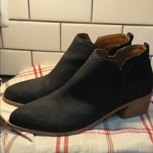 Black ankle booties